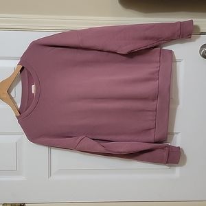 Ardene Crew, Rose, S